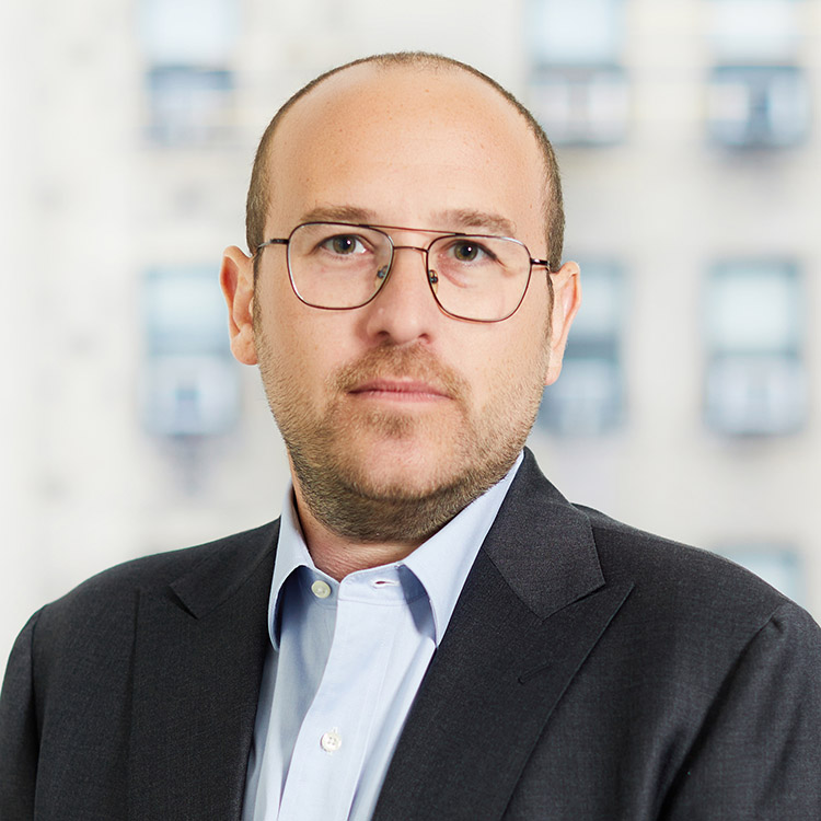 Benjamin Levine Headshot